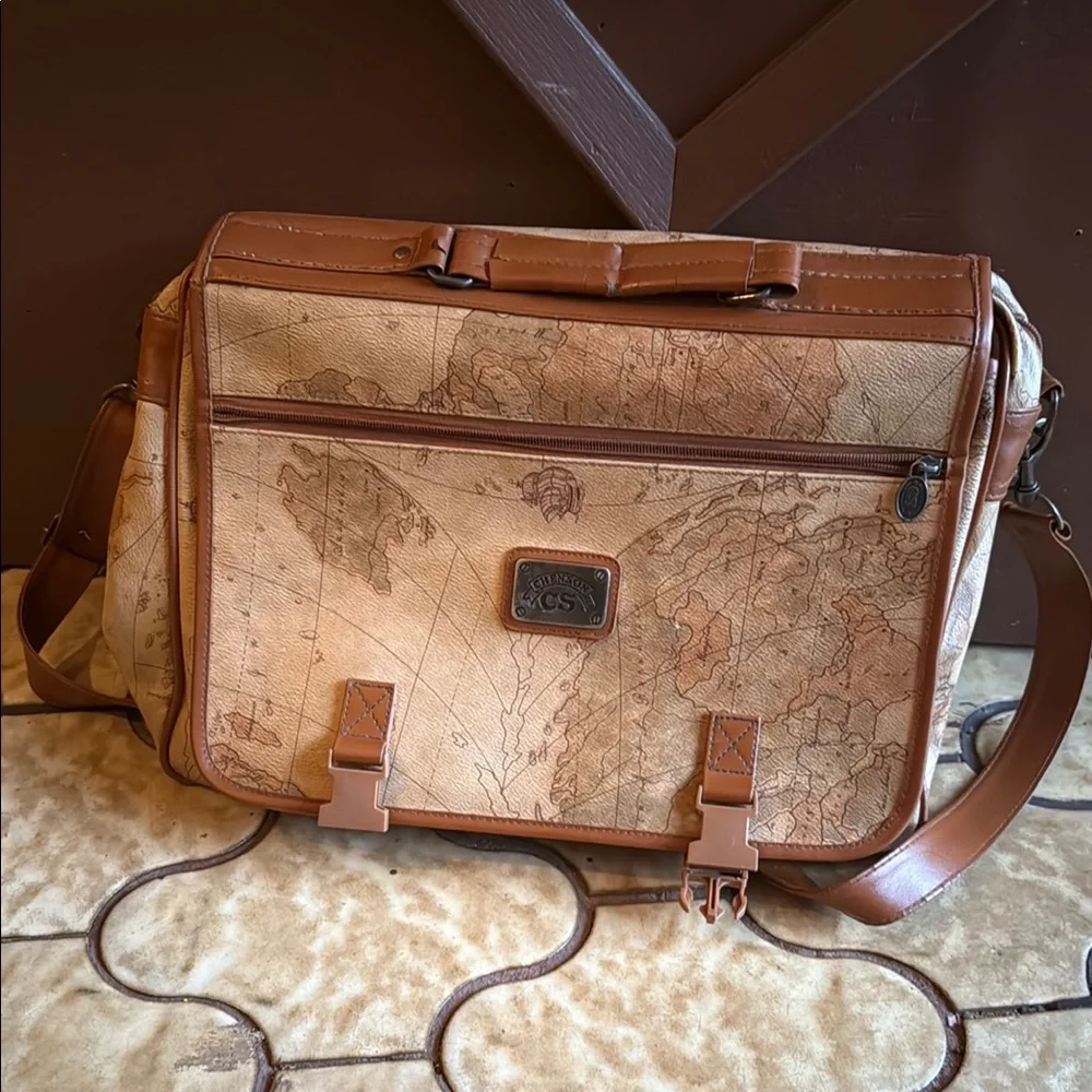 Vintage Map Design Messenger Bag